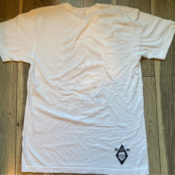 Jerry’s Wolf Tripping on Shrooms Large American Apparel T-shirt size Large - Picture 7 of 8